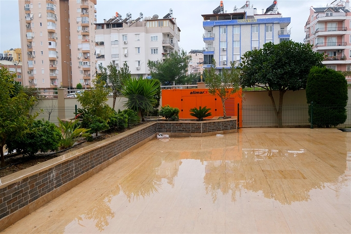 شقق 2 + 1 ، 4 + 1 ، 5 + 1 في منطقة توروس في كونيالتي أنطاليا