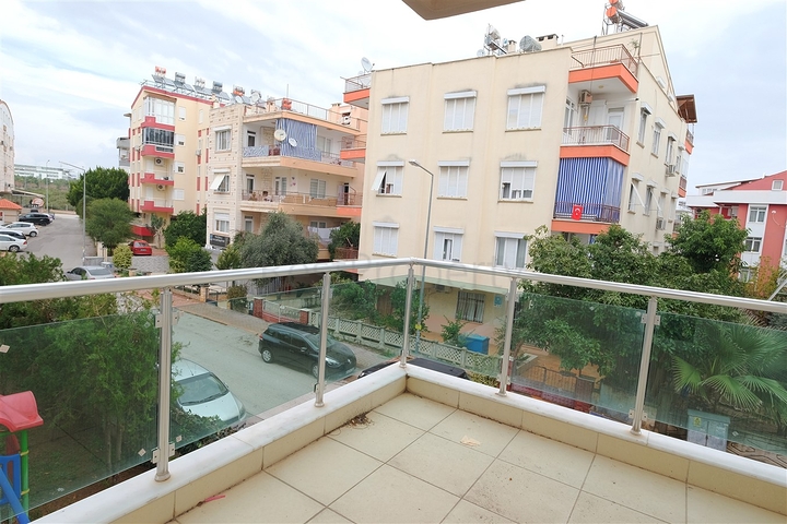 شقق 2 + 1 ، 4 + 1 ، 5 + 1 في منطقة توروس في كونيالتي أنطاليا