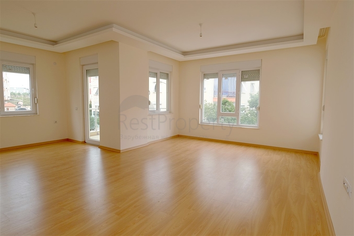 شقق 2 + 1 ، 4 + 1 ، 5 + 1 في منطقة توروس في كونيالتي أنطاليا