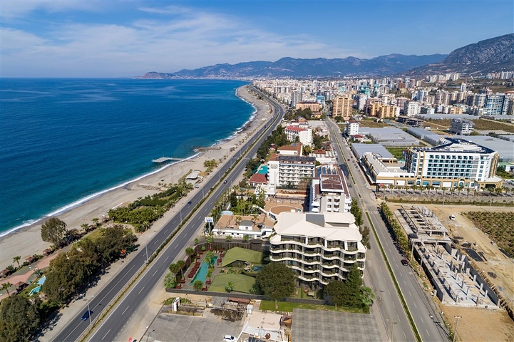 باطلالة بحرية - مجمع سكني مميز - قيد الانشاء - في كارجي جاك / الانيا 