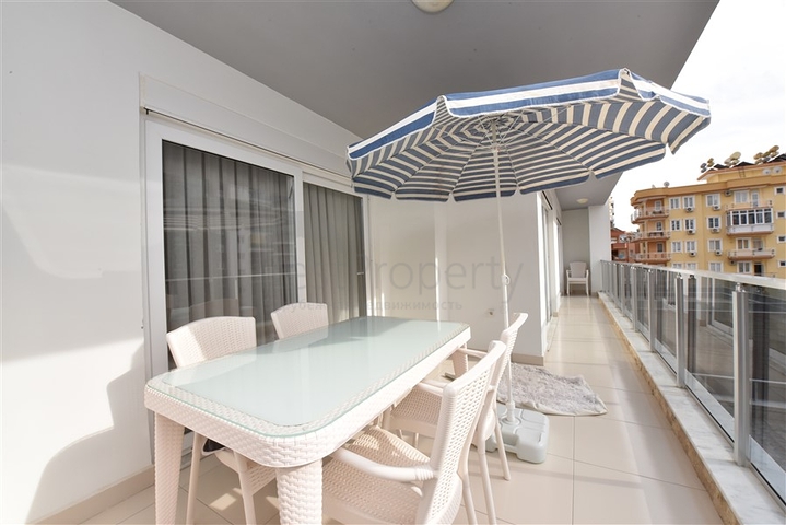 شقة فاخرة - تصميم غرفتين وصالة - مفروشة - في مهموتلار / الانيا 