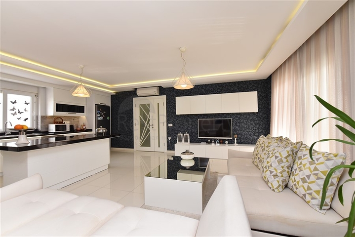 شقة فاخرة - تصميم غرفتين وصالة - مفروشة - في مهموتلار / الانيا 