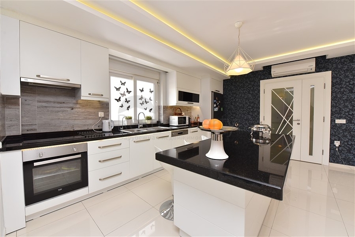 شقة فاخرة - تصميم غرفتين وصالة - مفروشة - في مهموتلار / الانيا 