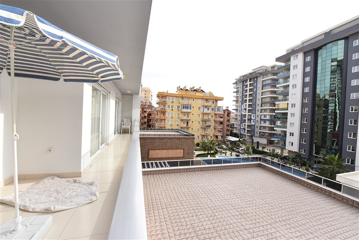 شقة فاخرة - تصميم غرفتين وصالة - مفروشة - في مهموتلار / الانيا 