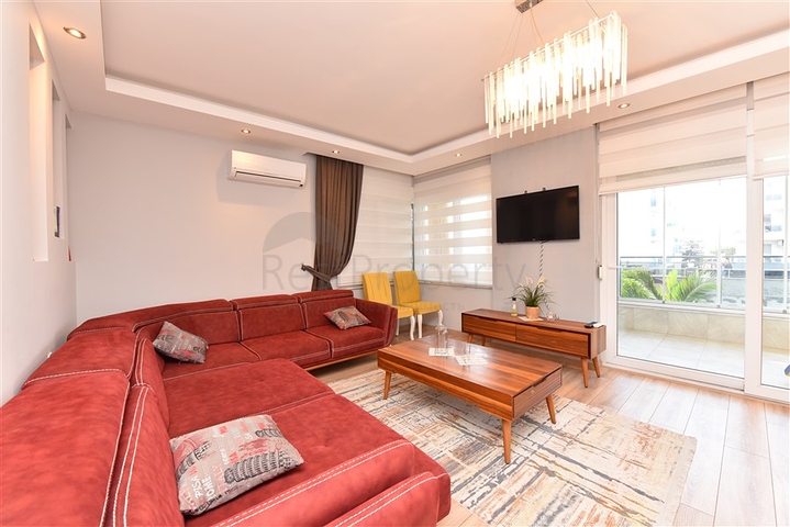 ضمن مجمع فاخر قريب من البحر -شقة 2 غرفة وصالة مفروشة - في كاستل / الانيا 