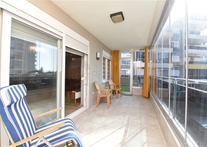 ضمن مجمع فاخر قريب من البحر -شقة 2 غرفة وصالة مفروشة - في كاستل / الانيا 