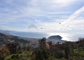 اطلالة بحر وقلعة - فيلا مستقلة - في مركز الانيا 