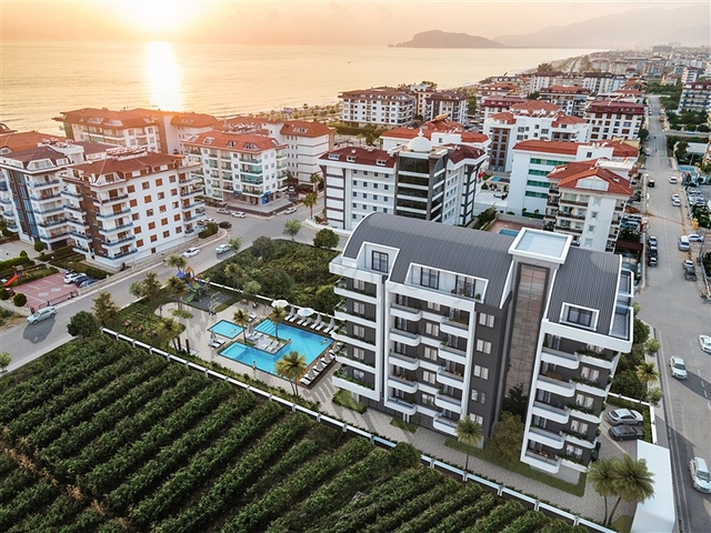 اسعار مناسبة - مجمع قيد الانشاء في منطقة كاستل / الانيا 