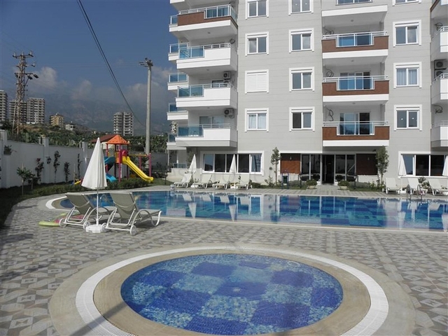 طابق مرتفع -اطلالة بحر - شقة غرفة وصالة -مفروشة وضمن مجمع سكني / مهموتلار / الانيا 