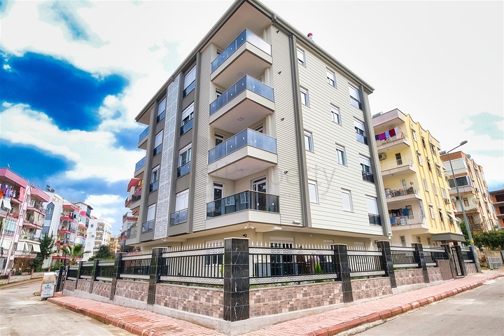 شقق فسيحة 2 + 1 في وسط أنطاليا