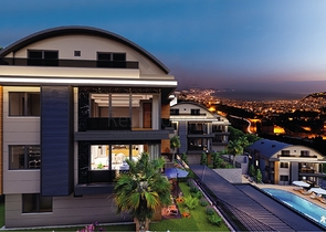 اطلالة بحر وقلعة -  شقق دوبلكس واسعة ضمن مجمع فاخر - مركز الانيا 