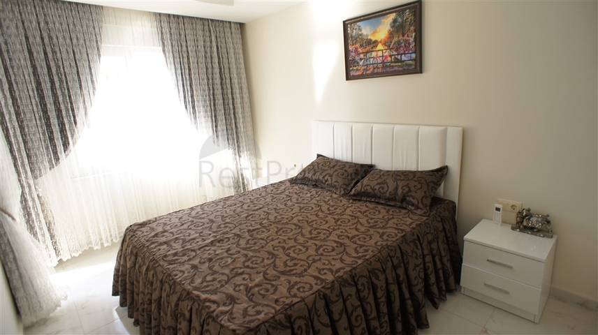 شقق غرفة وصالة - في منطقة حيوية - مهموتلار / الانيا 