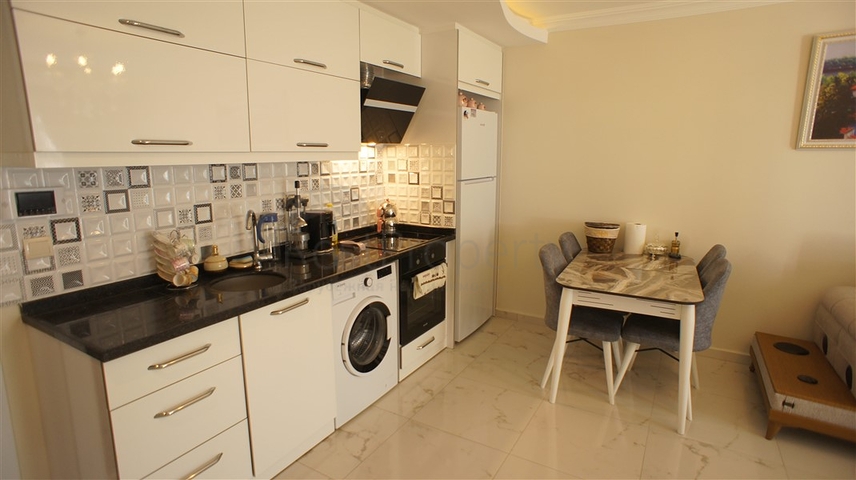 شقق غرفة وصالة - في منطقة حيوية - مهموتلار / الانيا 