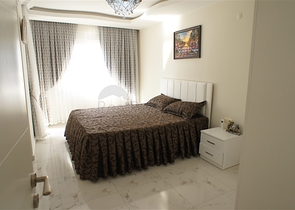 شقق غرفة وصالة - في منطقة حيوية - مهموتلار / الانيا 