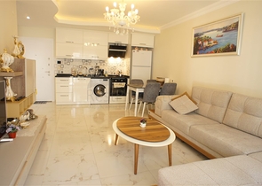 شقق غرفة وصالة - في منطقة حيوية - مهموتلار / الانيا 