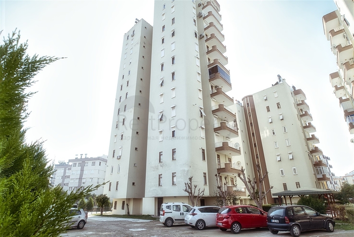 شقة 3 + 1 على مسافة قريبة من البحر في أنطاليا