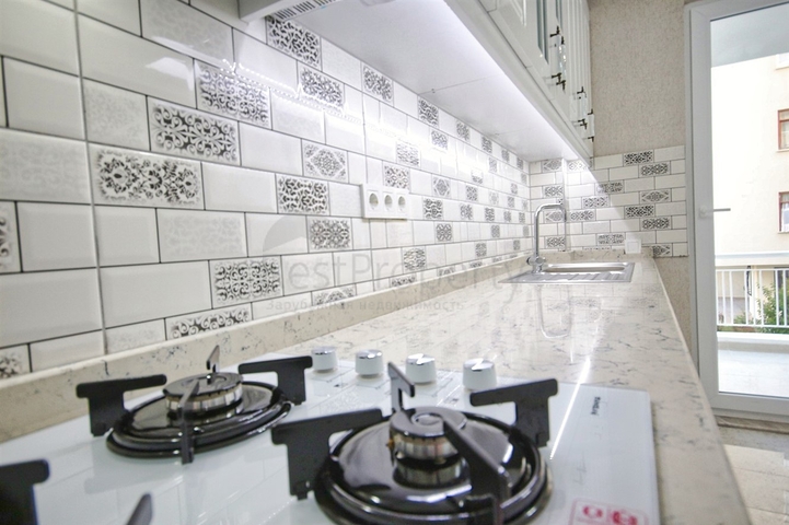 شقة 3 + 1 على مسافة قريبة من البحر في أنطاليا