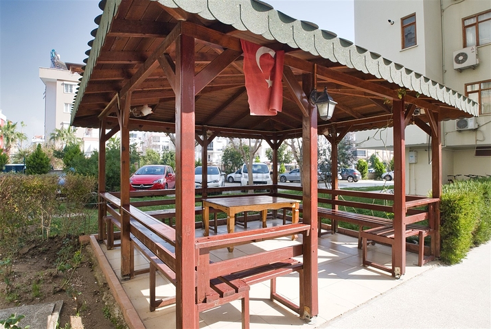 شقة 3 + 1 على مسافة قريبة من البحر في أنطاليا