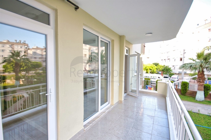 شقة 3 + 1 على مسافة قريبة من البحر في أنطاليا