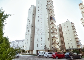 شقة 3 + 1 على مسافة قريبة من البحر في أنطاليا