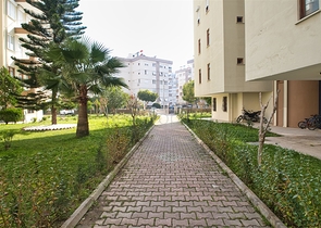 شقة 3 + 1 على مسافة قريبة من البحر في أنطاليا