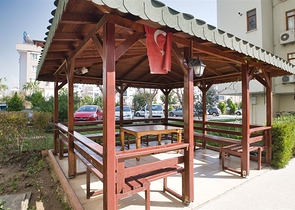 شقة 3 + 1 على مسافة قريبة من البحر في أنطاليا