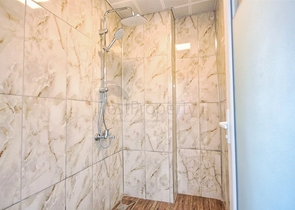 شقة 3 + 1 على مسافة قريبة من البحر في أنطاليا