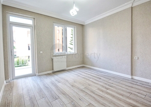 شقة 3 + 1 على مسافة قريبة من البحر في أنطاليا