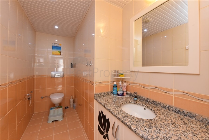 شقة اطلالة بحر في الانيا - تصميم 1+2 - في منطقة محمودلار / الانيا 