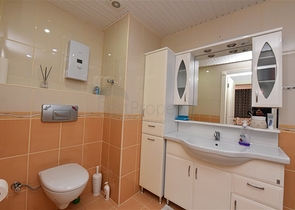 شقة اطلالة بحر في الانيا - تصميم 1+2 - في منطقة محمودلار / الانيا 