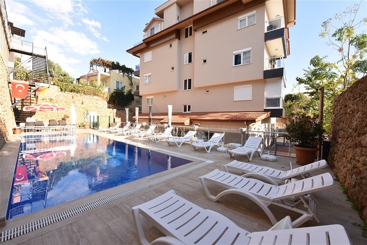 اطلالة بحر في كاستل - شقة غرفة وصالة مفروشة -في منطقة كاستل / الانيا 