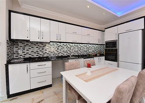 اطلالة بحر في كاستل - شقة غرفة وصالة مفروشة -في منطقة كاستل / الانيا 