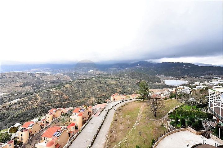 اطلالة بحر - شقة 3 غرف وصالة -ضمن مجمع غولد سيتي -الانيا / كارجيجاك 