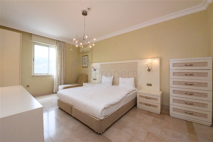 اطلالة بحر - شقة 3 غرف وصالة -ضمن مجمع غولد سيتي -الانيا / كارجيجاك 