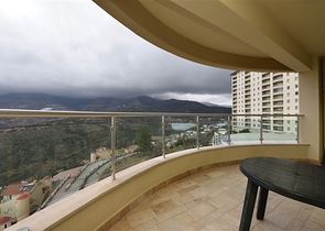 اطلالة بحر - شقة 3 غرف وصالة -ضمن مجمع غولد سيتي -الانيا / كارجيجاك 