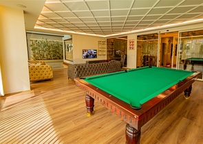 شقة اطلالة بحر في محمودلار - تصميم 1+1 - ضمن مجمع فاخر -محمودلار / الانيا 