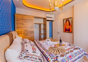 شقة اطلالة بحر في محمودلار - تصميم 1+1 - ضمن مجمع فاخر -محمودلار / الانيا 