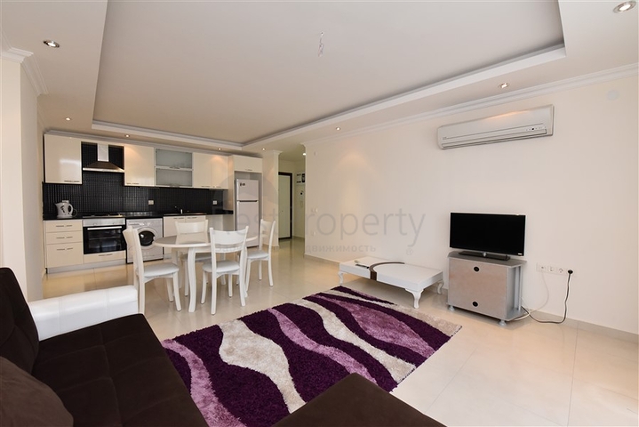 شقة ضمن مجمع فاخر -غرفة وصالة - في افسلار / الانيا 