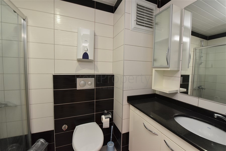 شقة ضمن مجمع فاخر -غرفة وصالة - في افسلار / الانيا 