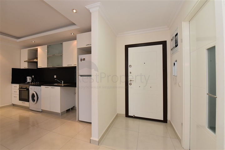 شقة ضمن مجمع فاخر -غرفة وصالة - في افسلار / الانيا 