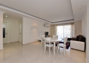 شقة ضمن مجمع فاخر -غرفة وصالة - في افسلار / الانيا 