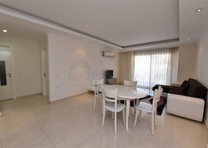 شقة ضمن مجمع فاخر -غرفة وصالة - في افسلار / الانيا 