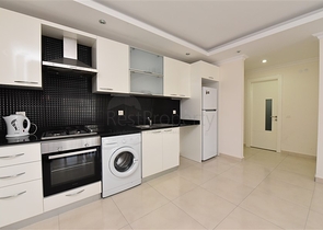 شقة ضمن مجمع فاخر -غرفة وصالة - في افسلار / الانيا 