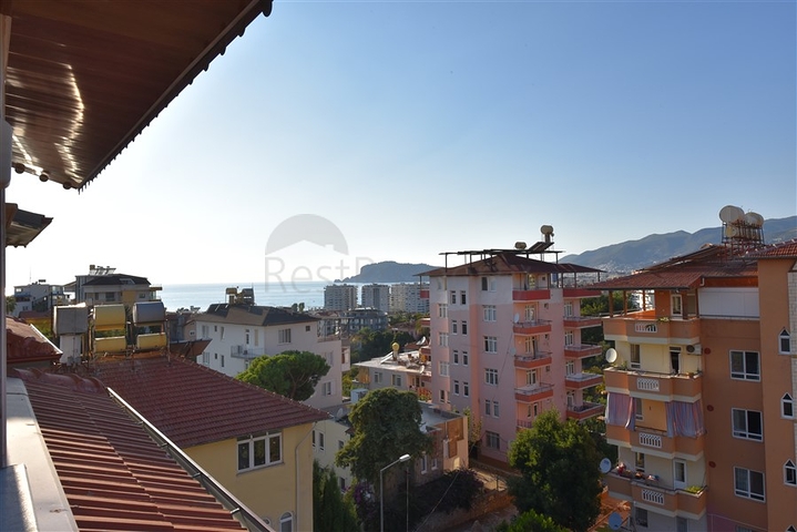 اطلالة بحر وقلعة - دوبلكس 4 غرف وصالة -في كاستل / الانيا 