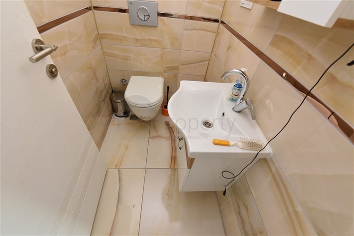 اطلالة بحر وقلعة - دوبلكس 4 غرف وصالة -في كاستل / الانيا 