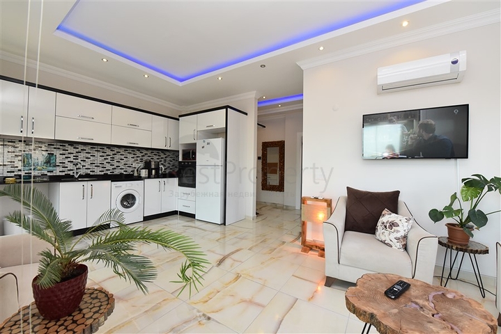 اطلالة بحر وقلعة - دوبلكس 4 غرف وصالة -في كاستل / الانيا 