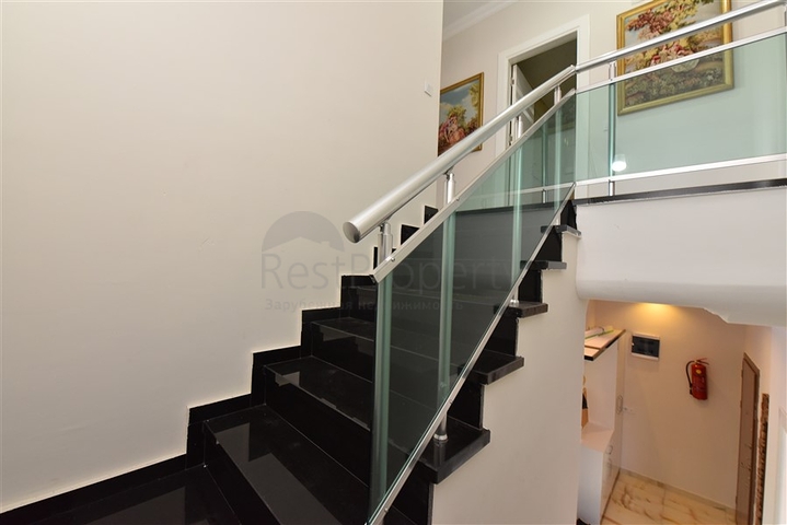 اطلالة بحر وقلعة - دوبلكس 4 غرف وصالة -في كاستل / الانيا 