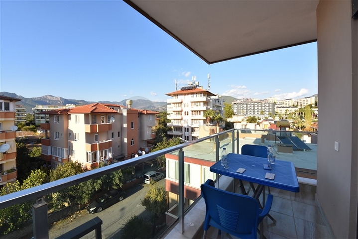 اطلالة بحر وقلعة - دوبلكس 4 غرف وصالة -في كاستل / الانيا 