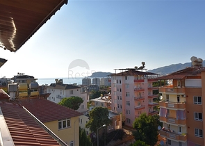 اطلالة بحر وقلعة - دوبلكس 4 غرف وصالة -في كاستل / الانيا 