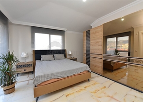 اطلالة بحر وقلعة - دوبلكس 4 غرف وصالة -في كاستل / الانيا 